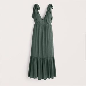 ABERCROMBIE • Tie-Strap Babydoll Midaxi Dress